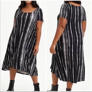 Torrid Black Stripe Tie Dye
